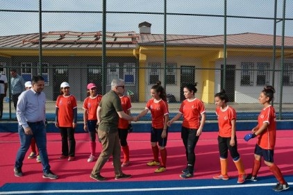&#8220;Avrupa Şampiyonluk Kupalarıyla döneceğinize inanıyoruz&#8221; 
