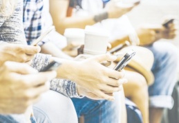 Avrupa’da insanların online mecralarda en çok ne şekilde zaman geçirdiği belli oldu