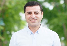 Avrupalı milletvekilleri Demirtaş'ın serbest bırakılması için Avrupa Parlamentosu'na önerge verdi