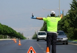 Avrupa’ya uyum için Karayolları işaretlerinde değişiklik yapılacak