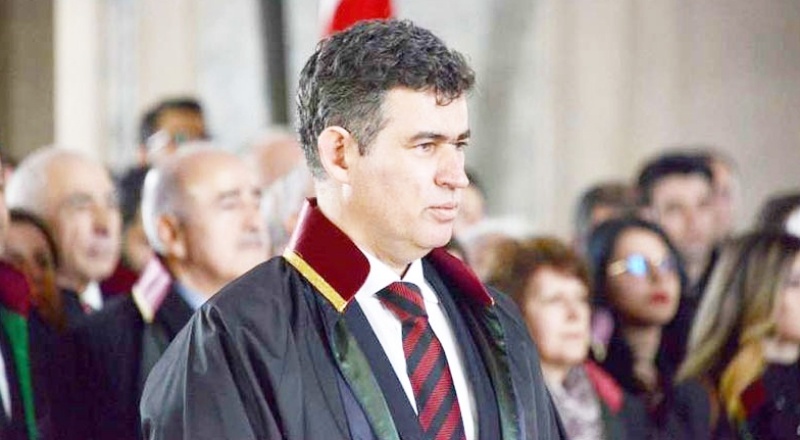 Avukatlardan Feyzioğlu’na ‘Arkanı dön ve çık’