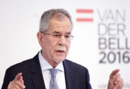 Avusturya'da Van der Bellen Kazandı 