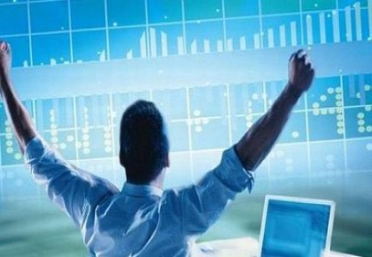 Aylık en yüksek reel getiri BIST 100 Endeksi'nde oldu