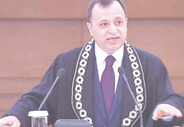 AYM Başkanı Zühtü Arslan’ın açıklamaları önemli bir eşik, herkesin doğru okuması lazım