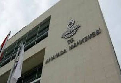 AYM, KHK'lılara uygulanan ek edbir düzenlemesini iptal etti