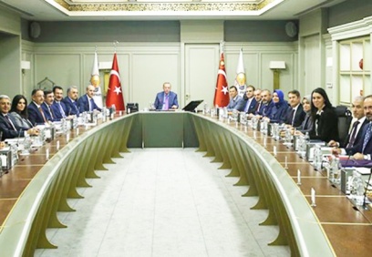 AYM ve AİHM kararları “yeniden yargılama” sebebi oluyor; tutukluluk süreleri azalıyor