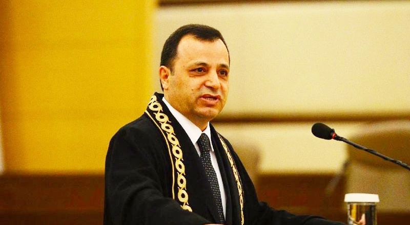 AYM’nin ihlal kararlarına karşı direnme veya ihlale neden olan aynı kararı verme gibi yollara başvurulamaz