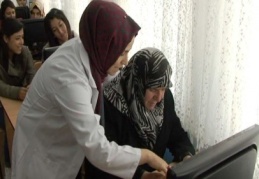 Ayşe Teyze’nin de facebook’u var