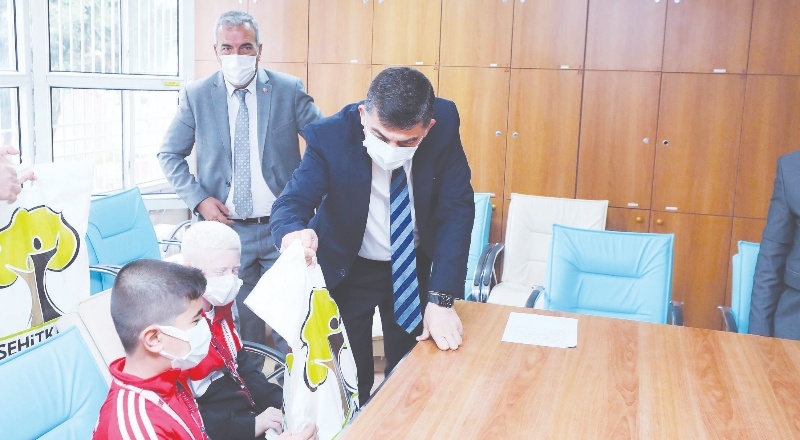 “Azim ve kararlılıkla elde ettikleri başarı”