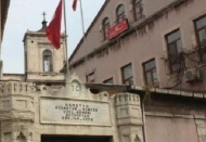 Azınlık okulları sorunlarla açılıyor 