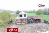 Baba yadigarı evi, kendi evinin üzerine taşıdı