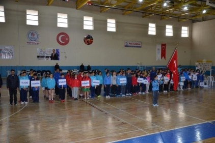 Badminton Anadolu Yıldızlar Ligi Çeyrek Final Müsabakaları başladı 