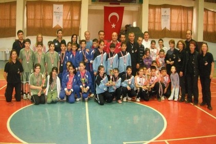 Badminton Takımı Gaziantep&#039;i temsil edecek