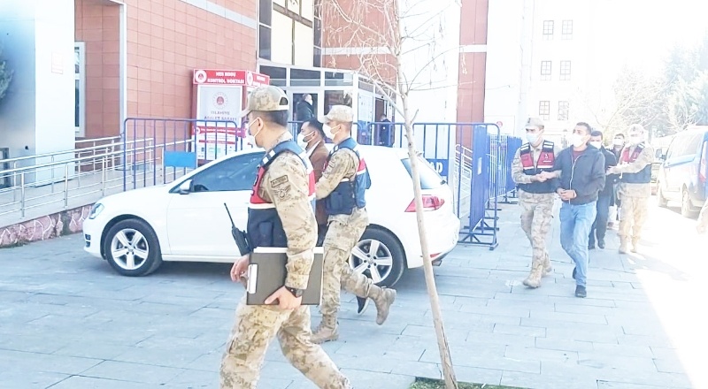 Bağ evine uyuşturucu baskını