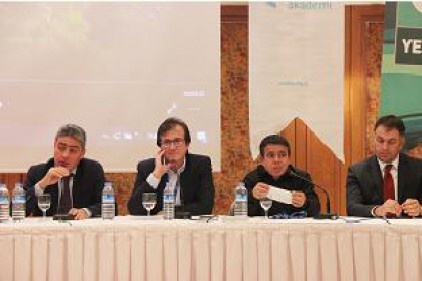 &#8216;Bağımlılıkla Mücadelede Farkındalık Eğitimine&#8217;Beşiktaş&#8217;ın efsane ismi Ali Gültiken katıldı