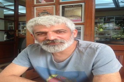 Bağımsız kitabevleri desteklenmeli 