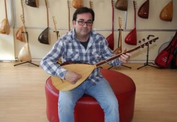 Bağlama, evrensel ve herkesin ortak paydası
