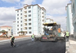 Baharın gelişiyle birlikte asfalt sezonu da açıldı