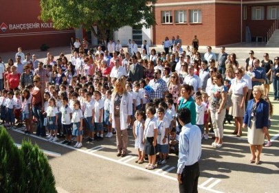 Bahçeşehir’de zil heyecanı