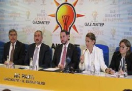 Bakan Albayrak: “15 Temmuz’dan sonraTürkiye ve AK Parti'de siyaset değişti”
