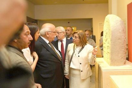 Bakan Avcı Arkeoloji Müzesini ve Gaziantep Sanat Merkezini ziyaret etti
