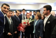 Bakan Dönmez; öğrencilerle buluştu