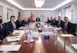 Bakan Dönmez ve Başkan Yılmaz’ı ziyaret ettiler