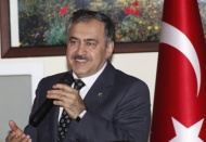 Bakan Eroğlu: Siyasette kırmızı çizgi diye bir şey yok