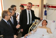 Bakan Gül’den Afrin gazilerine ziyaret 