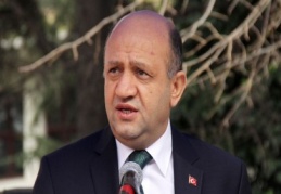 Bakan Işık, Fırat Kalkanı operasyonunda yaralanan askerleri ziyaret etti