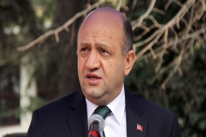 Bakan Işık, Fırat Kalkanı operasyonunda yaralanan askerleri ziyaret etti