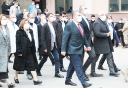 Bakan Koca, Gül, hastanede incelemede bulundu