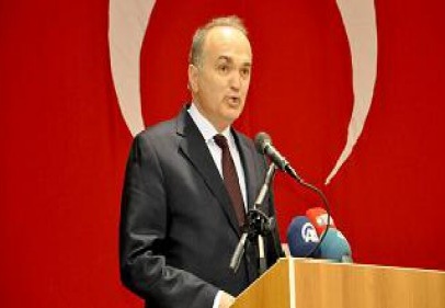 Bakan Özlü'den 'başkanlık' yorumu:Türkiye'nin gücüne güç, hızına hız katacak