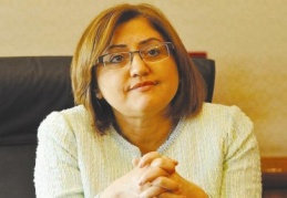 Bakan Şahin CHP'li Genç'ten tazminat kazandı