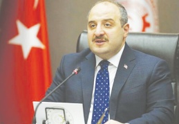Bakan Varank'ın yanına gelen sanayiciye söylediği sözler tepki çekti