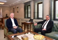 Bakan Yardımcısı Güven Vali Gül’ü ziyaret etti