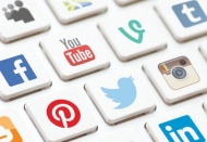 Bakanlıktan sosyal medya reklamlarına düzenleme: Hediye ürünler satın alınmış gibi gösterilmeyecek