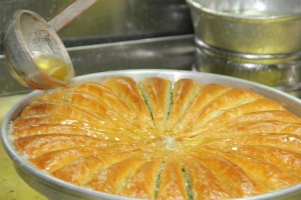 Baklava olduğu gibi kalmıyorsa glikoz kullanılmış demektir