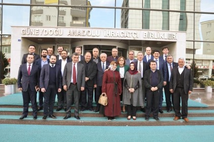 Baklava ve fıstık dünya pazarlarına daha şık ambalajlarla sunulacak 