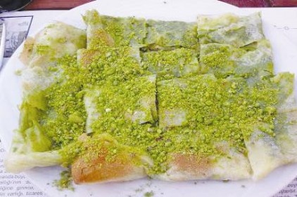 Baklavadan sonra sıra katmerde&#8230;