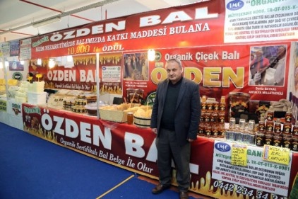 Balına güvenen satıcı, katkı maddesi bulana 10 bin TL ödül verecek