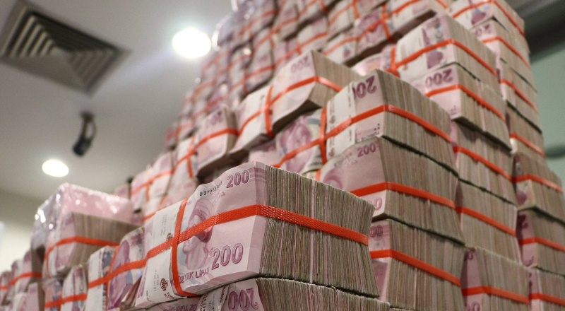 Bankacılık sektörünün aktifleri 15 trilyon TL'yi aştı