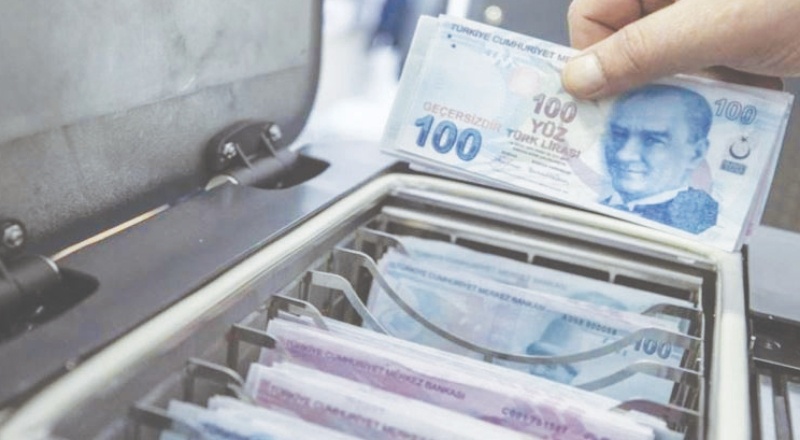 Bankacılık sektörünün mevduatı sert düştü