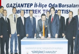 Bankaların KOBİ’lere uyguladığı faiz oranlarını tek haneye indirmek istiyoruz