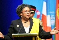 Barbados'da monarşi dönemi sona eriyor; ülkenin ilk cumhurbaşkanı bir kadın olacak