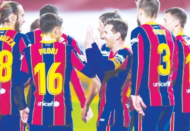 Barcelona 3 puanı 5 golle aldı