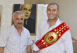 Barış Doğan’a ağalık kemeri verildi