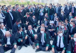 Baro başkanları başkente sokulmadı, oturma eylemi başlatıldı