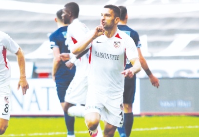 Başakşehir, Muhammet Demir’i kadroda tutacak