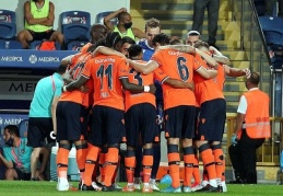 Başakşehir sezon boyunca perde arkasındaki güçlerce kollandı